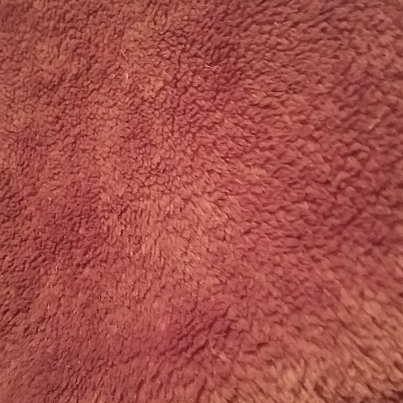 Throw - Picture 2 of 3